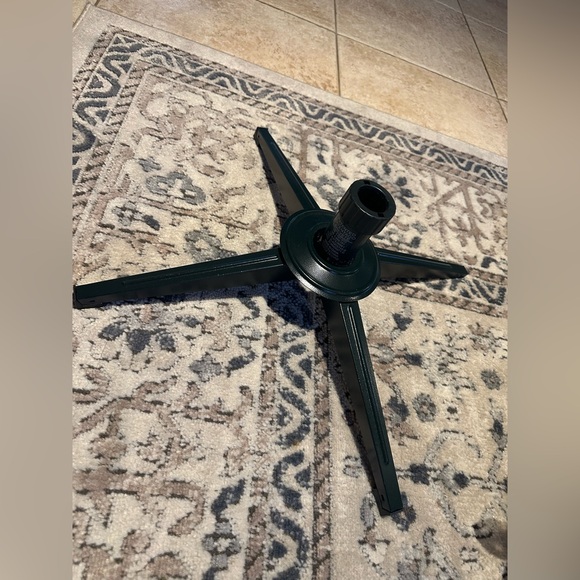 100-in. Christmas Tree w/built in lights - Picture 4 of 14